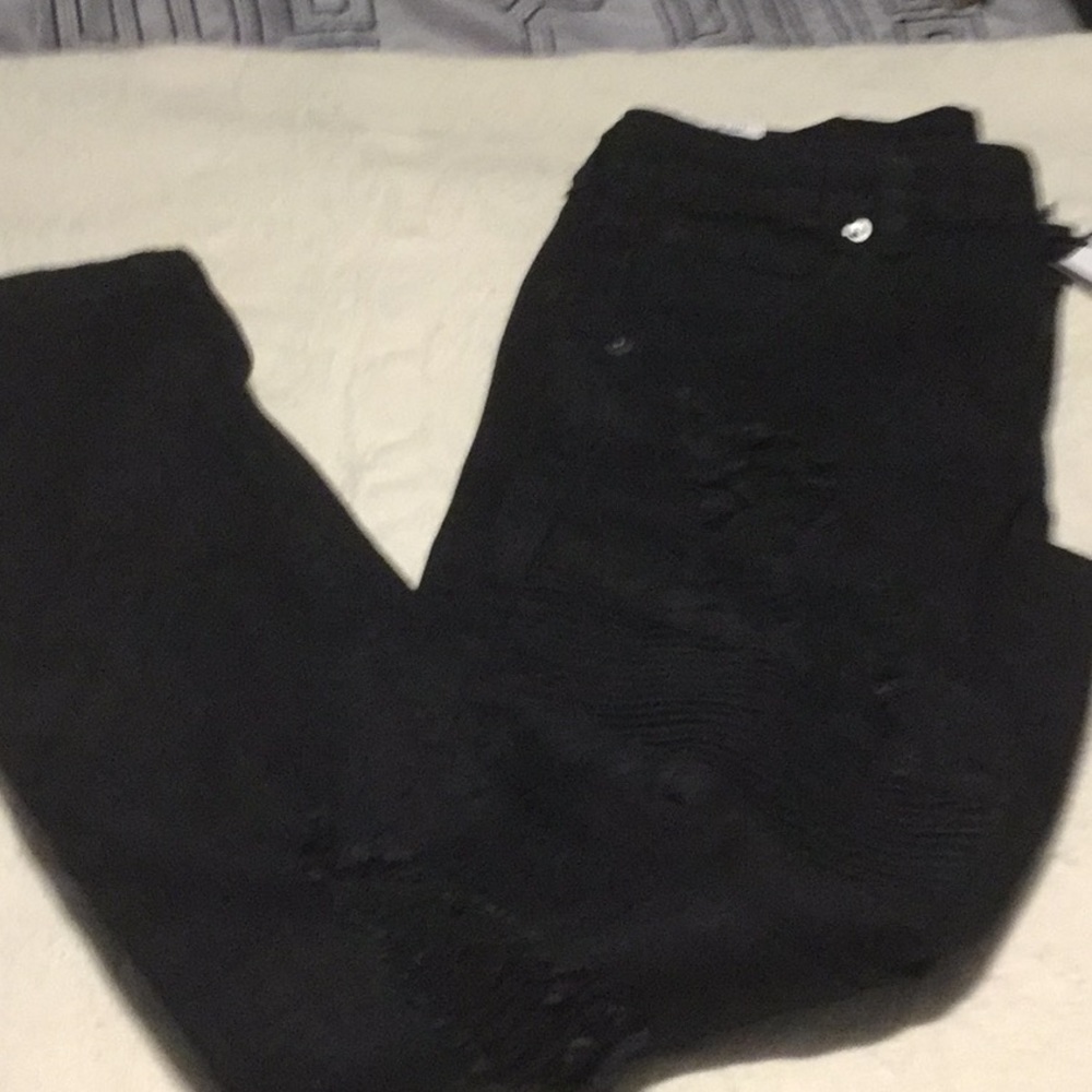 Black Skinny Jeans